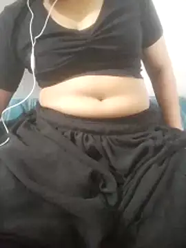 Anglebeb69 online show from April 24, 7:11 am