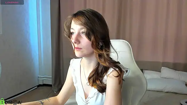 alis tauber online show from June 10, 9:19 am