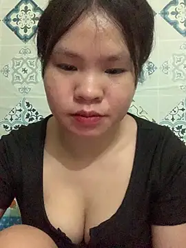 Seraphinahh online show from May 7, 5:16 pm