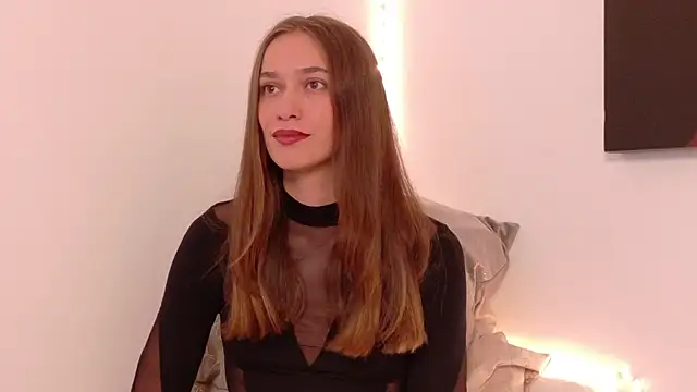 christinne x online show from May 1, 4:37 am