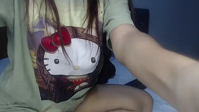 LittleAli0311 online show from July 22, 4:57 am