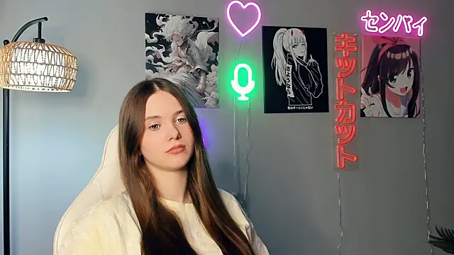 ColeneMcneel online show from April 16, 8:58 am