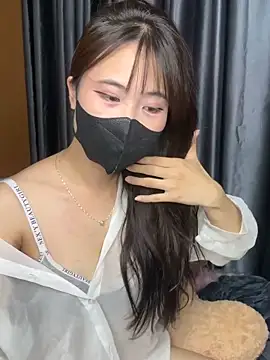 winter 222 online show from May 16, 11:53 am