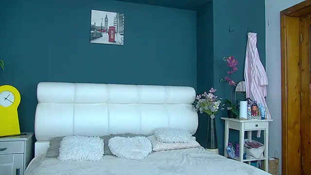 JoLicious  online show from April 23, 4:42 am