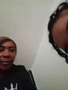MadameEbony online show from May 30, 12:47 pm
