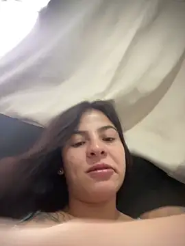 Livia-cortez online show from May 26, 2:16 pm