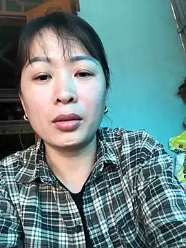 -Hanna  online show from April 24, 3:20 am