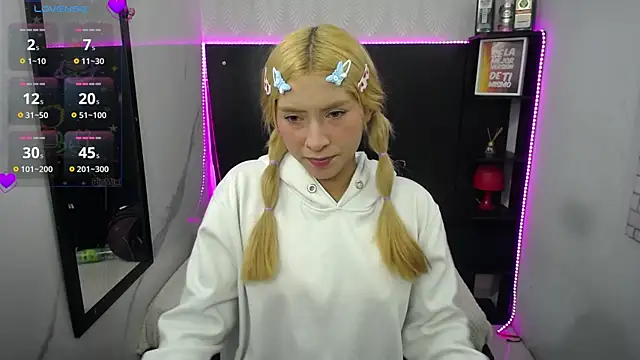 nancy blonde online show from July 2, 12:44 pm