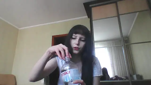 ChargedReign online show from May 7, 12:09 pm