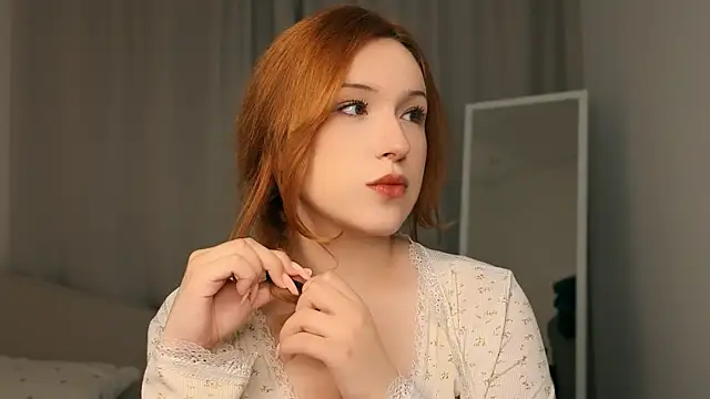 flaremoon online show from May 24, 1:21 pm
