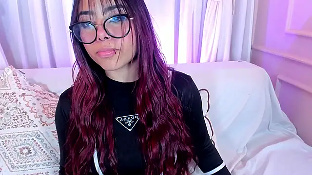 Little natty  online show from May 8, 6:43 pm