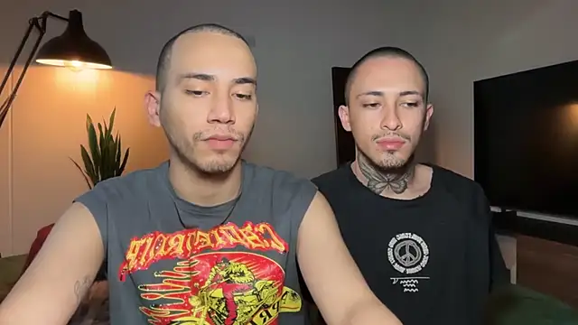 Noah and Steven online show from August 2, 12:08 pm