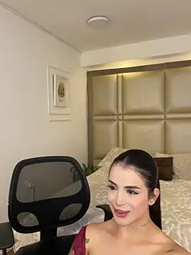 Bella jagger online show from May 15, 6:05 am