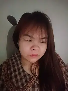 Truxcy1 online show from June 4, 4:28 am