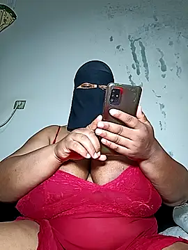 Loly mor26 online show from April 28, 5:00 am