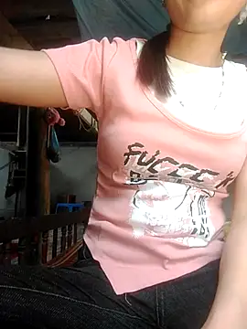 tom1133 online show from April 25, 4:26 am