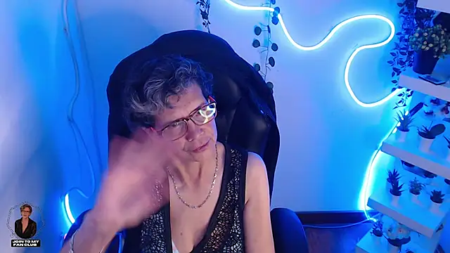 selena ferreira online show from May 15, 4:43 pm