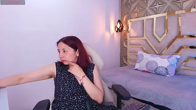 stephaniesun  online show from June 7, 12:56 pm