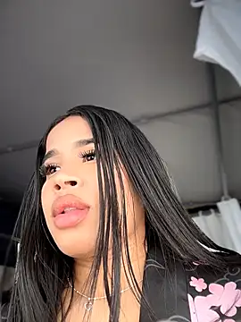 EmmaExoticaXXX online show from June 18, 9:30 pm