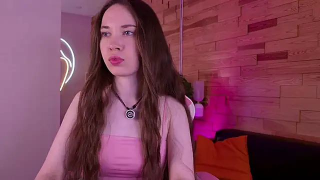 LilaMccoy online show from June 20, 4:16 am