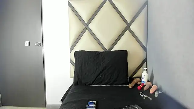 Marymarr-23 online show from May 14, 8:14 pm