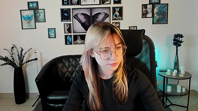 NyxCalderra online show from May 21, 10:02 am