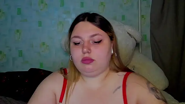 LillyHaigh online show from May 25, 7:02 pm
