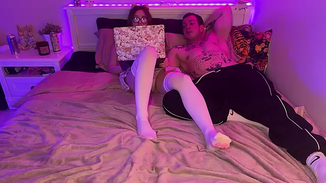 she tora69 online show from May 6, 8:35 pm
