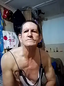 sebaton1 online show from April 25, 11:02 pm