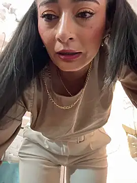 IsabellaMariet online show from July 14, 3:17 pm