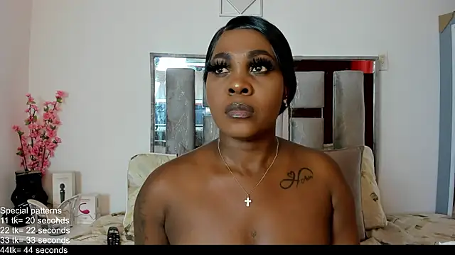 EmilyRooa1 online show from July 4, 8:49 pm