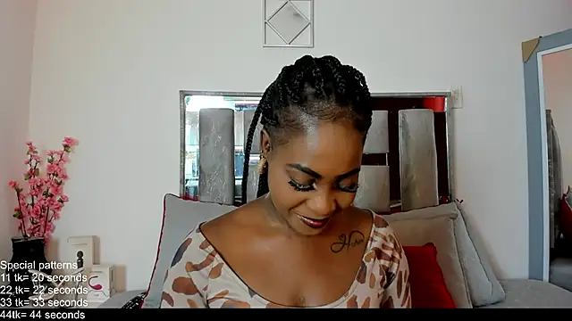 EmilyRooa1 online show from June 18, 7:08 pm