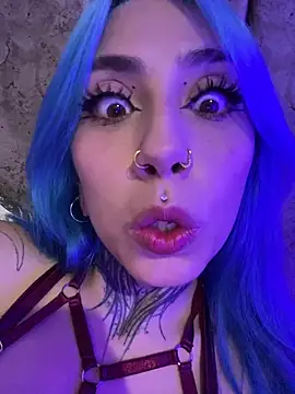 CyanxBlu online show from May 2, 12:58 am