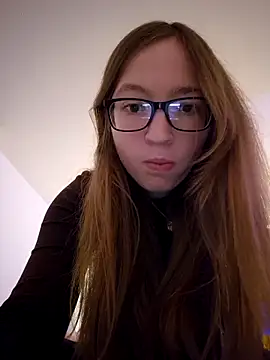 Freaky-Doll online show from May 16, 10:09 pm