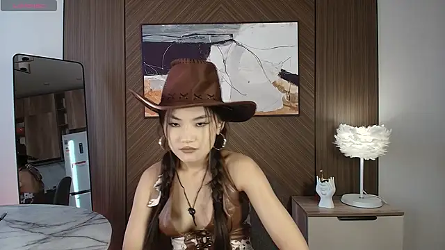 seddielin online show from June 29, 12:17 am