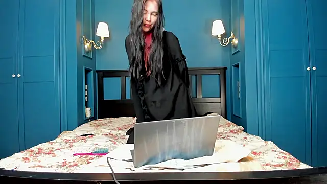 NineSemen online show from April 30, 1:00 am