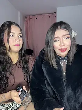 dani zavarce online show from April 30, 3:01 am