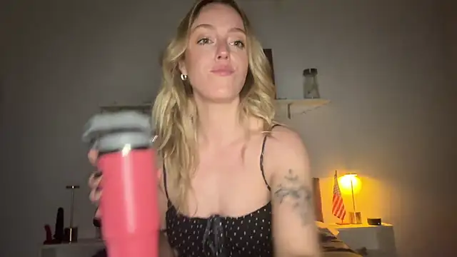 sweetemma x online show from May 29, 2:31 am