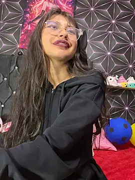 Noa lau online show from July 7, 4:04 am