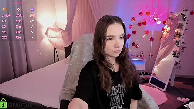 Elvienne online show from June 30, 3:06 am