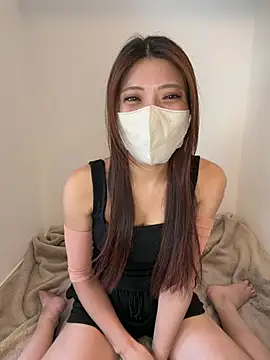 Erika  xx online show from August 4, 5:24 am