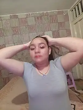 chicatraviesa24 online show from June 13, 11:46 pm