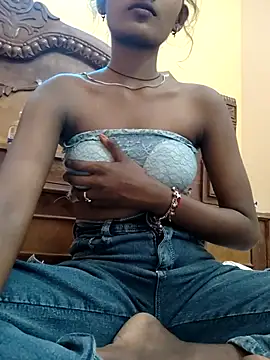 hotstudentkhusboo online show from May 20, 7:49 am