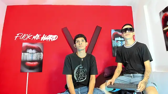 TWINKS BOYSX online show from June 16, 1:39 am