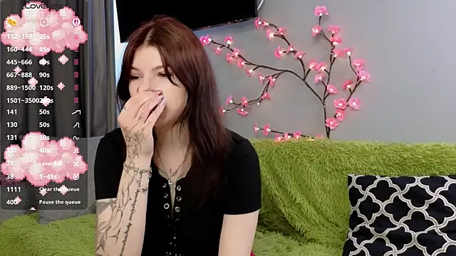 AwareAnoxia online show from June 27, 9:32 am