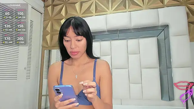 peyton luoise27 online show from June 11, 1:19 pm