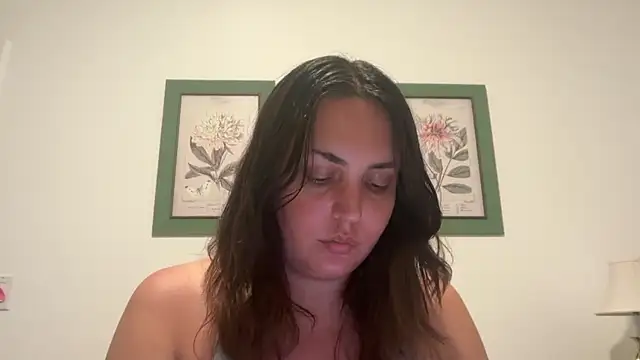 Anniehelen online show from May 6, 12:03 am