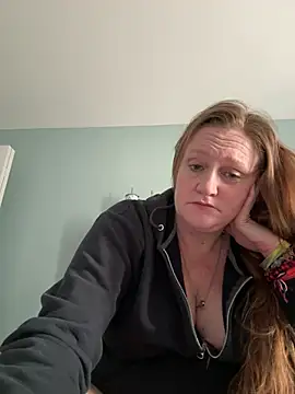 Kellilyn10 online show from July 17, 4:32 pm