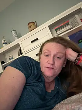 Kellilyn10 online show from July 11, 4:56 am