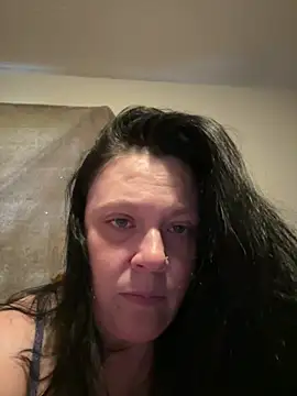 blueeyez1987 online show from May 10, 4:53 pm